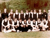 Bild 1 Mannschaftsfoto FC Olef